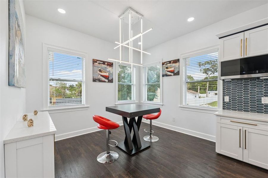 Furnished interior view inside a new home in , Hudson (Image 41).