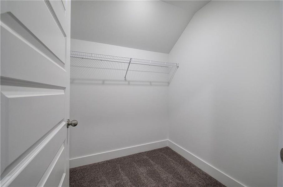 Spacious, unfurnished interior of a new home in , Cartersville (Image 24).