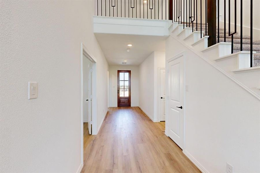 Spacious, unfurnished interior of a new home in Lilybrooke at Legacy Hills, Celina (Image 25). Spacious, unfurnished interior of a new home in Lilybrooke at Legacy Hills, Celina (Image 25).