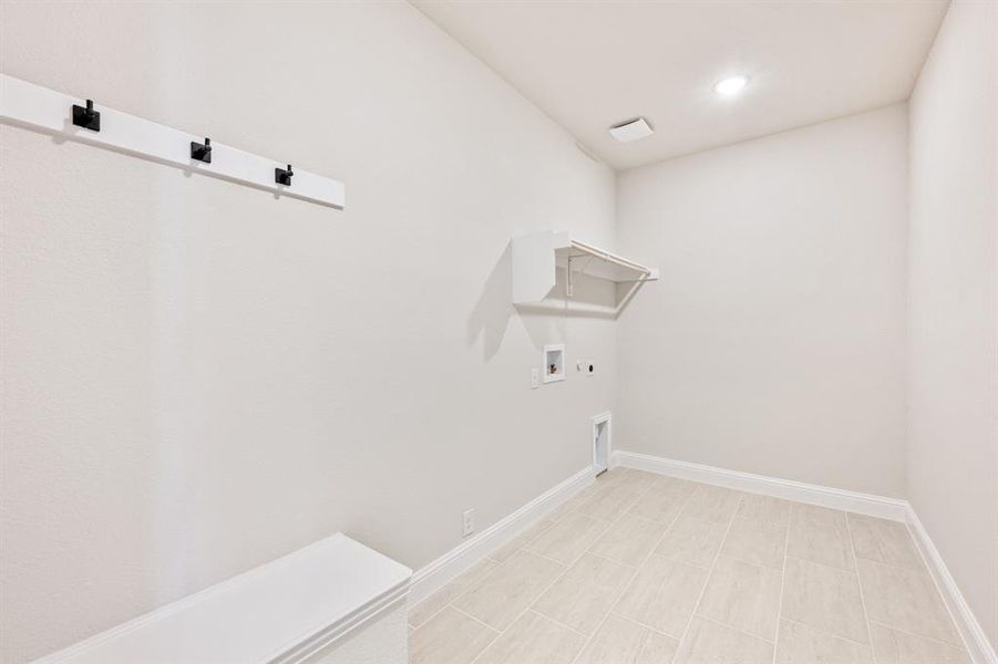 Spacious, unfurnished interior of a new home in Glenwood Meadows, Argyle (Image 34). Spacious, unfurnished interior of a new home in Glenwood Meadows, Argyle (Image 34).