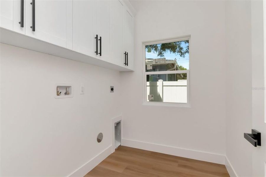 Image 41 of a home in .