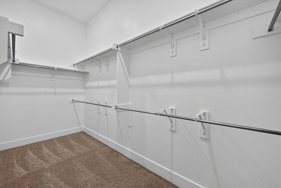 Spacious, unfurnished interior of a new home in Monterra, Fate (Image 27).