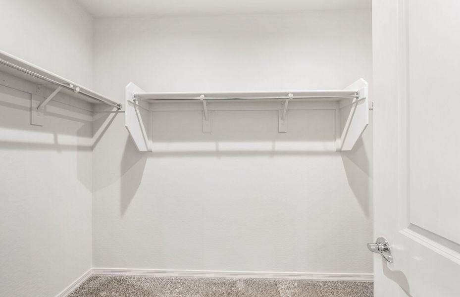 Spacious, unfurnished interior of a new home in Foothills at Northpointe, Peoria (Image 17).
