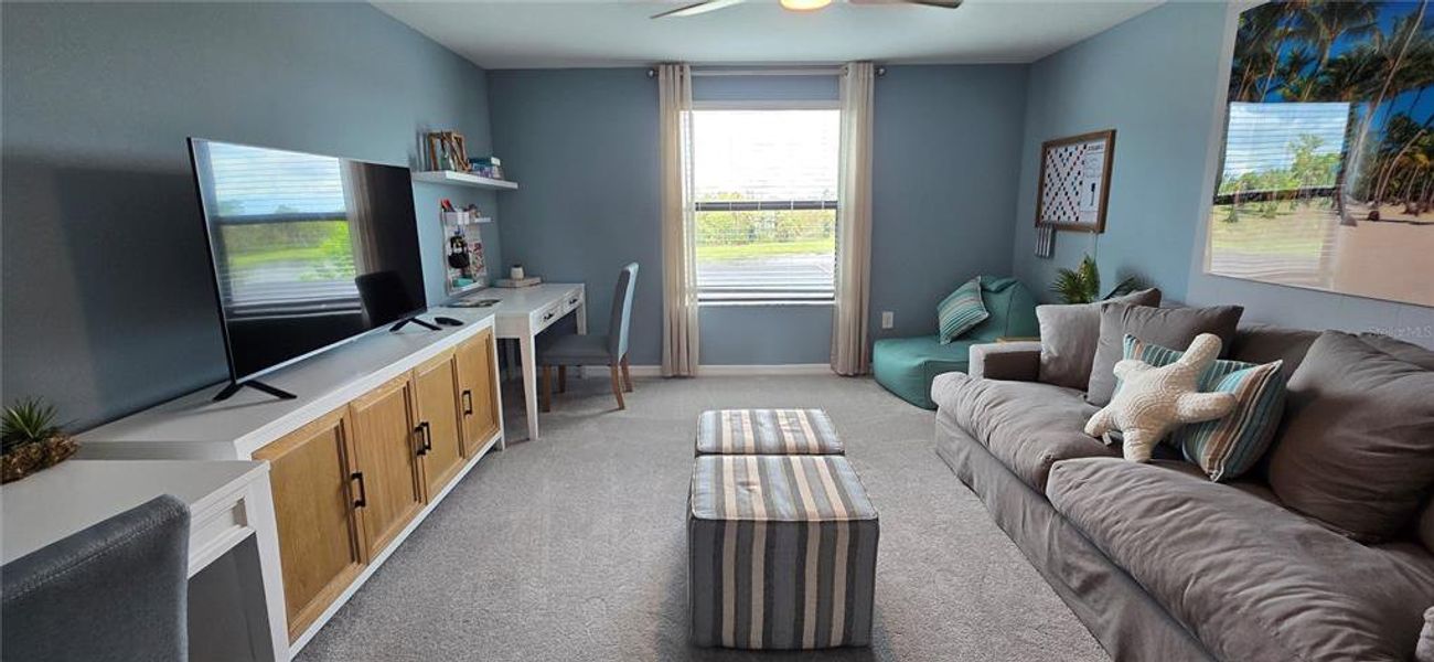 Furnished interior view inside a new home in , Venice (Image 31).