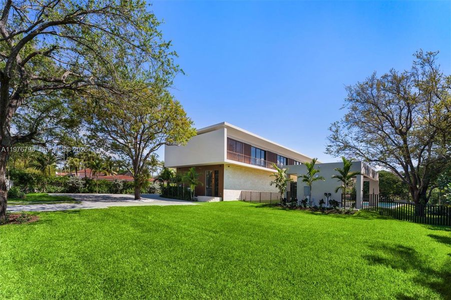 Image 25 of a home in .