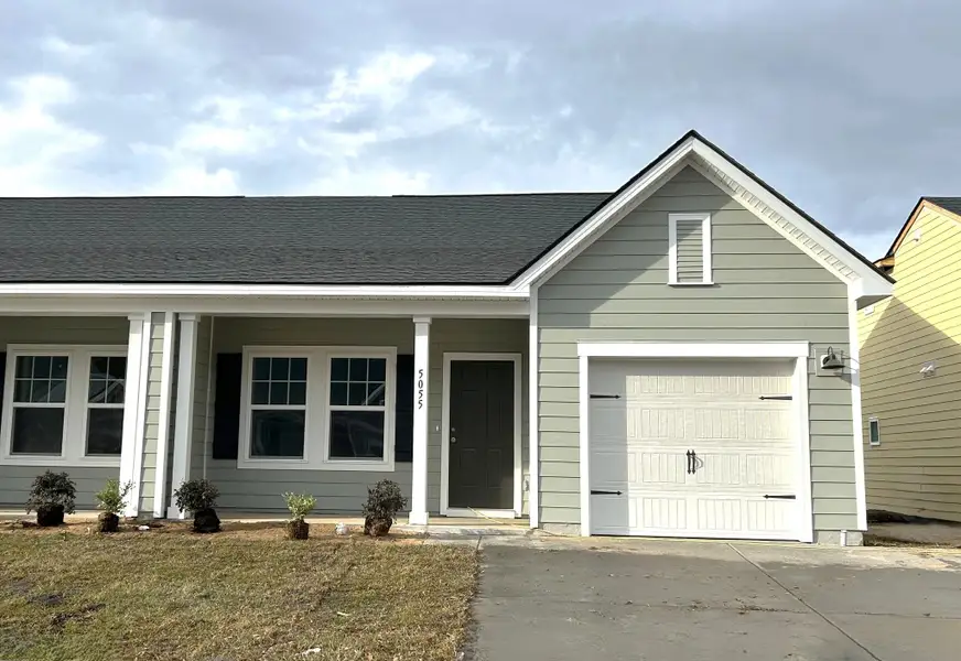 Exterior details and patio area of a home in Tea Farm, Ravenel (Image 3). Exterior details and patio area of a home in Tea Farm, Ravenel (Image 3).