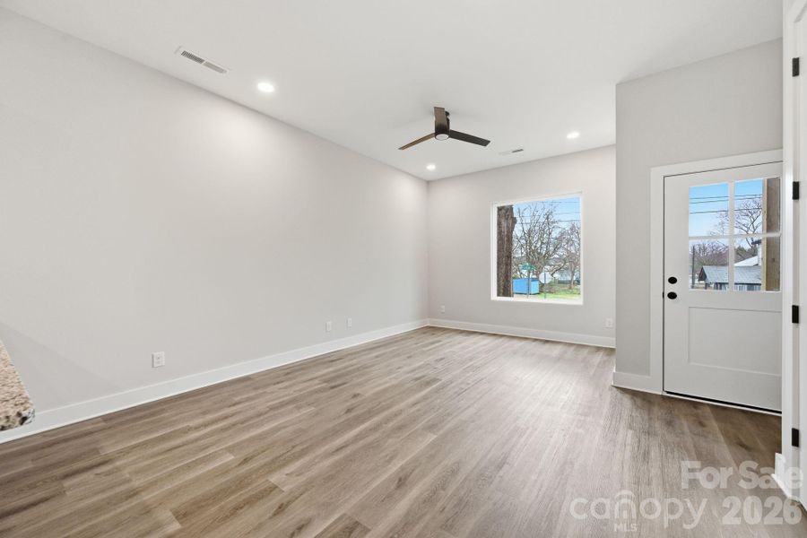 Spacious, unfurnished interior of a new home in , Monroe (Image 18).