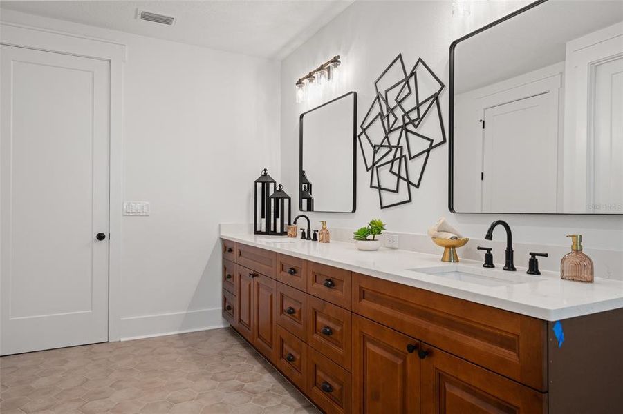 Furnished interior view inside a new home in , Tampa (Image 6).