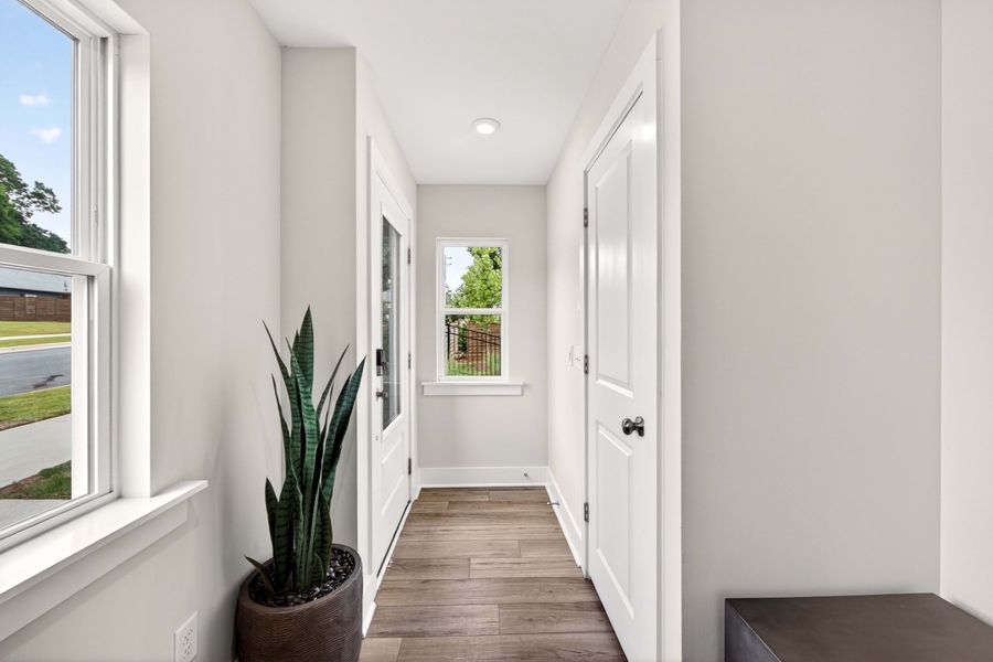 Image 25 of a home in Context at Oakhurst.