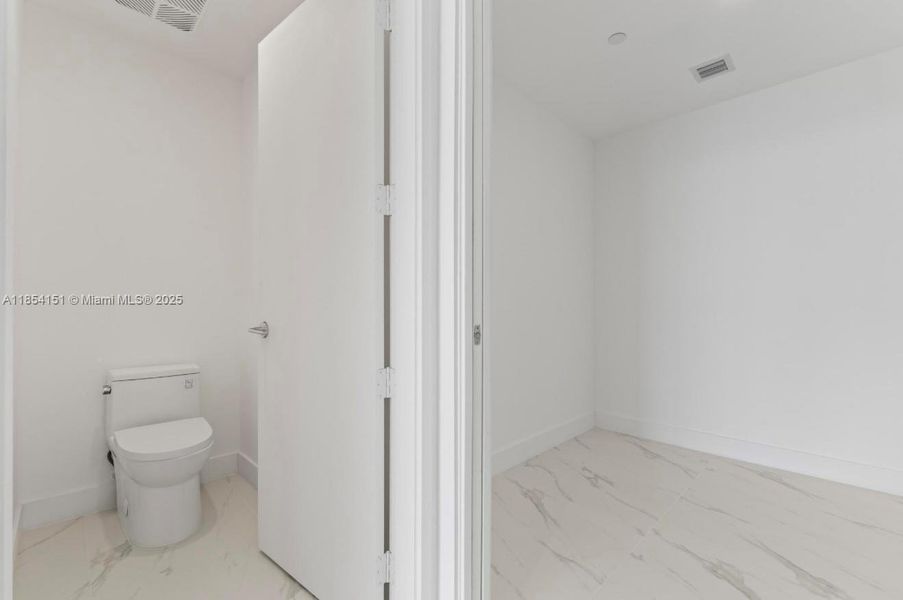 Image 45 of a home in .