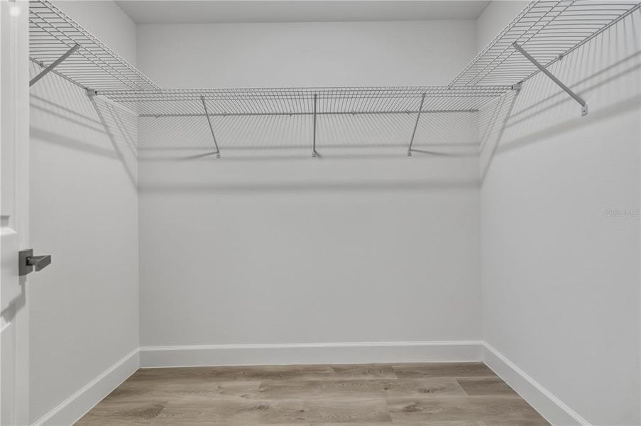 Spacious, unfurnished interior of a new home in , Summerfield (Image 16).