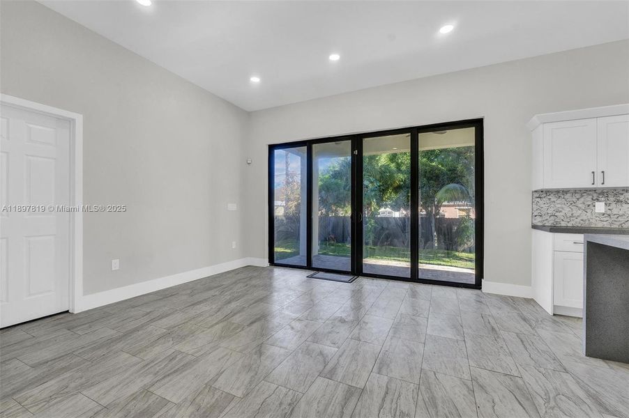 Spacious, unfurnished interior of a new home in , North Miami (Image 30).