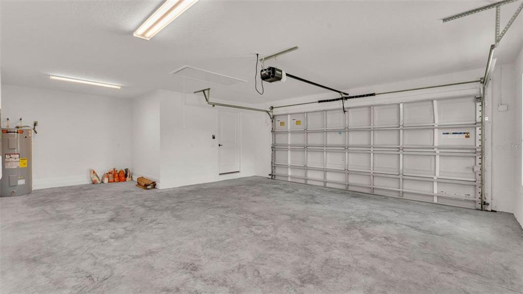 Image 36 of a home in .