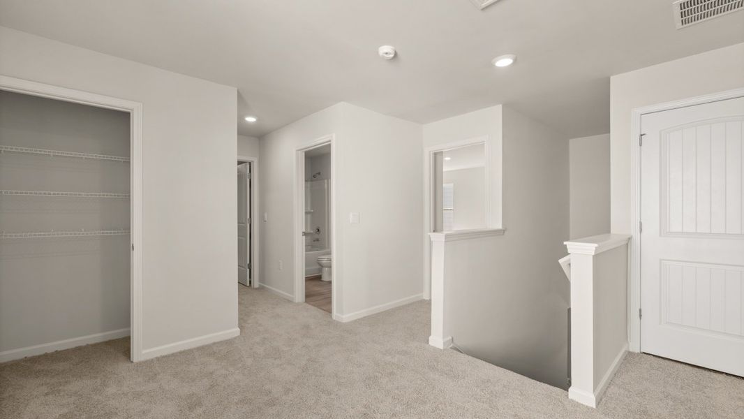 Spacious, unfurnished interior of a new home in Rolling Meadows, Jasper (Image 23). Spacious, unfurnished interior of a new home in Rolling Meadows, Jasper (Image 23).