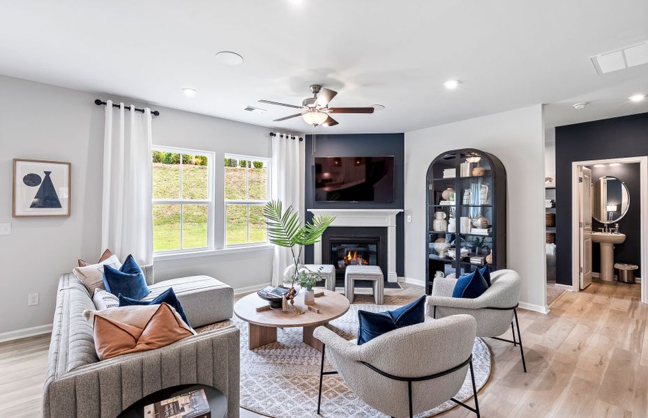 Representative furnished interior of a home built from the Hampton by Pulte Homes in Indigo Park, Easley (Image 24).
