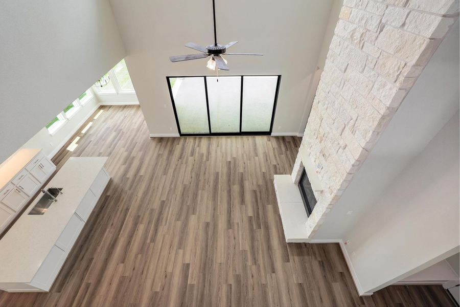 Spacious, unfurnished interior of a new home in Santa Rita Ranch, Liberty Hill (Image 29).