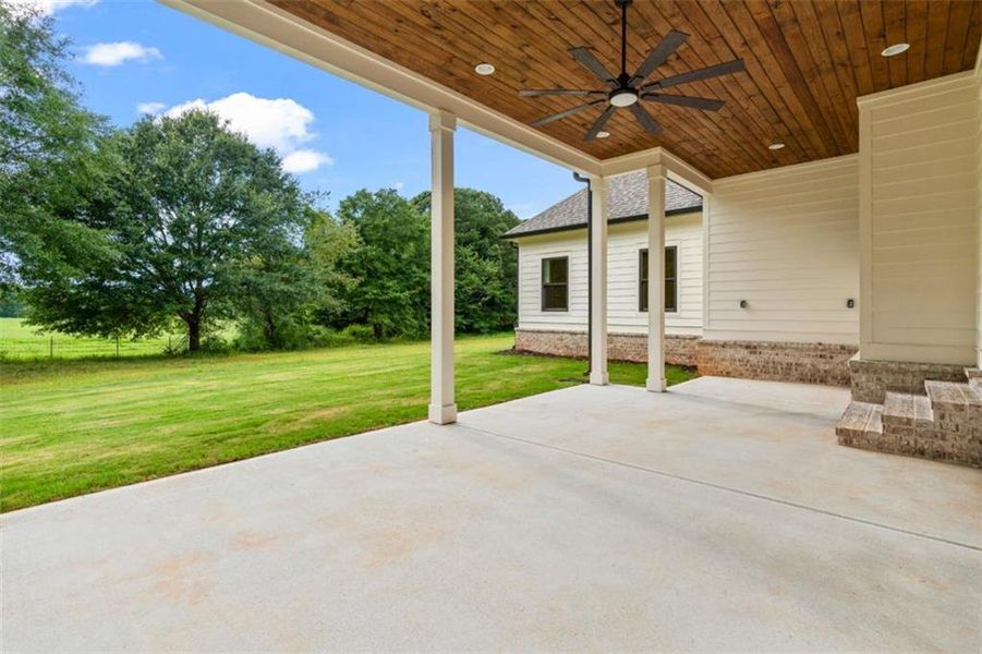 Exterior details and patio area of a home in , Winder (Image 32).