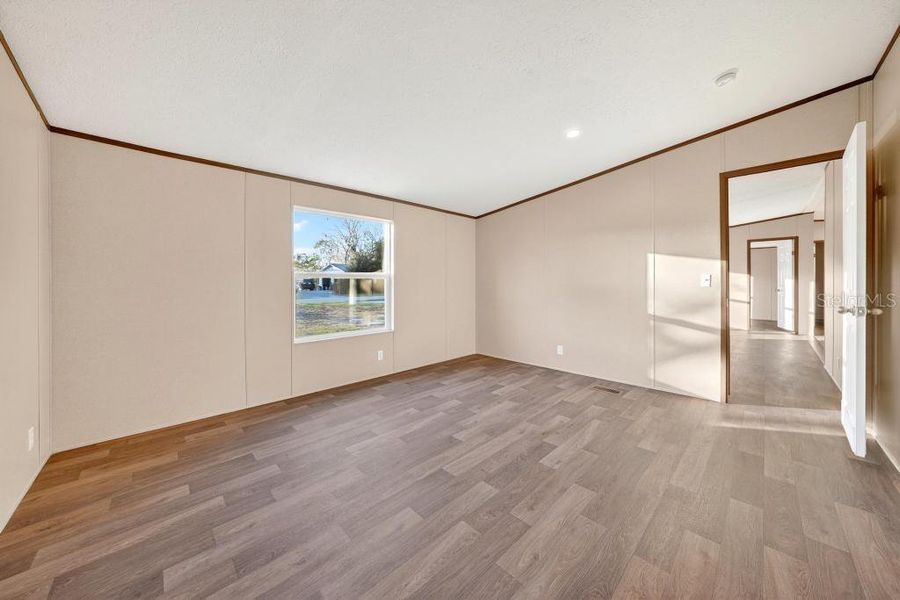 Spacious, unfurnished interior of a new home in , Paisley (Image 18).