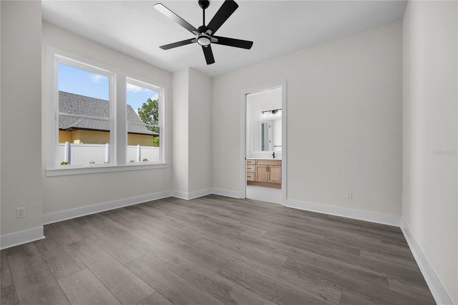 Spacious, unfurnished interior of a new home in , Newberry (Image 17).