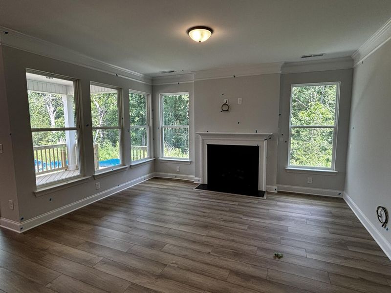 Spacious, unfurnished interior of a new home in Waterford Commons, Rock Hill (Image 12).