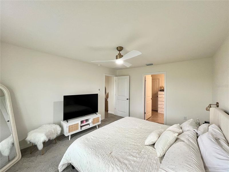 Furnished interior view inside a new home in Ocala Crossings South, Ocala (Image 23).