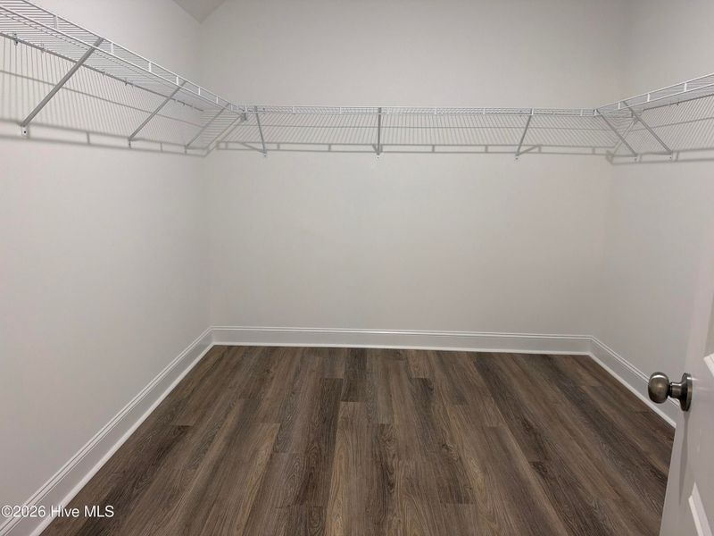 Spacious, unfurnished interior of a new home in Legacy Lakes, Aberdeen (Image 13).
