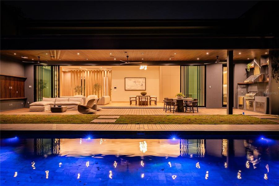 Community amenities in , Orlando (Image 14).