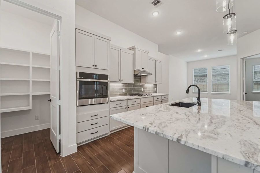 Furnished interior view inside a new home in Kresston, Montgomery (Image 4).