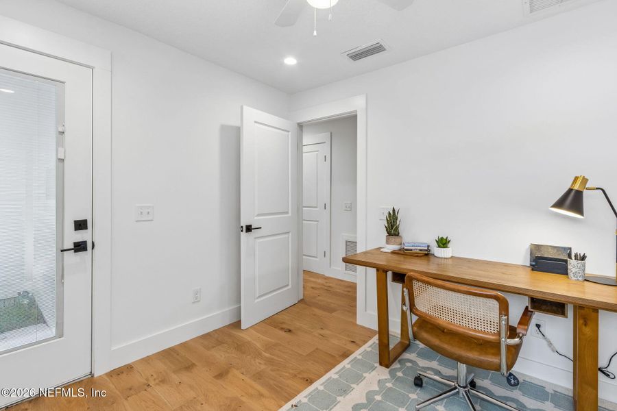 Furnished interior view inside a new home in , Jacksonville (Image 37).
