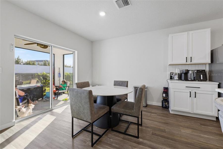 Furnished interior view inside a new home in , Bradenton (Image 17).