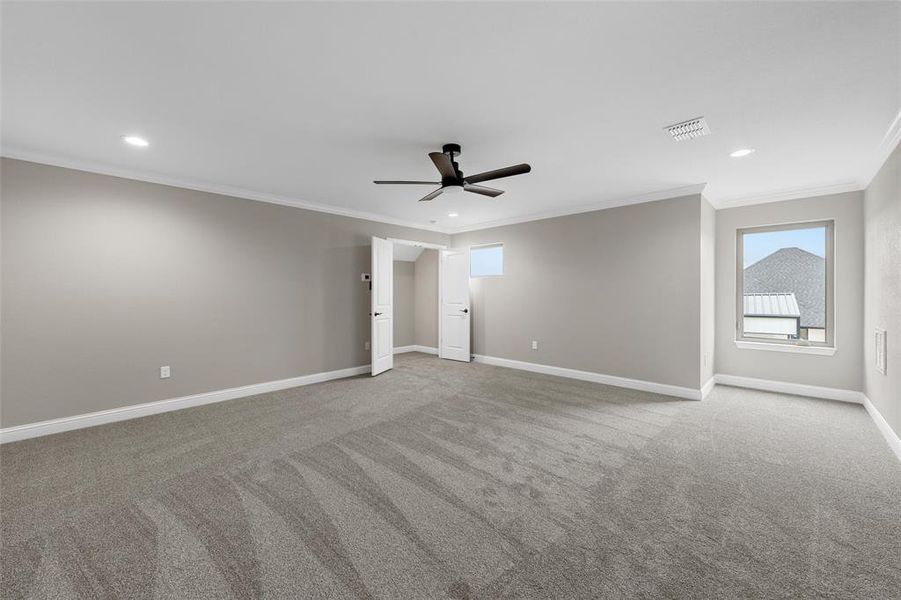 Spacious, unfurnished interior of a new home in , Waco (Image 27).