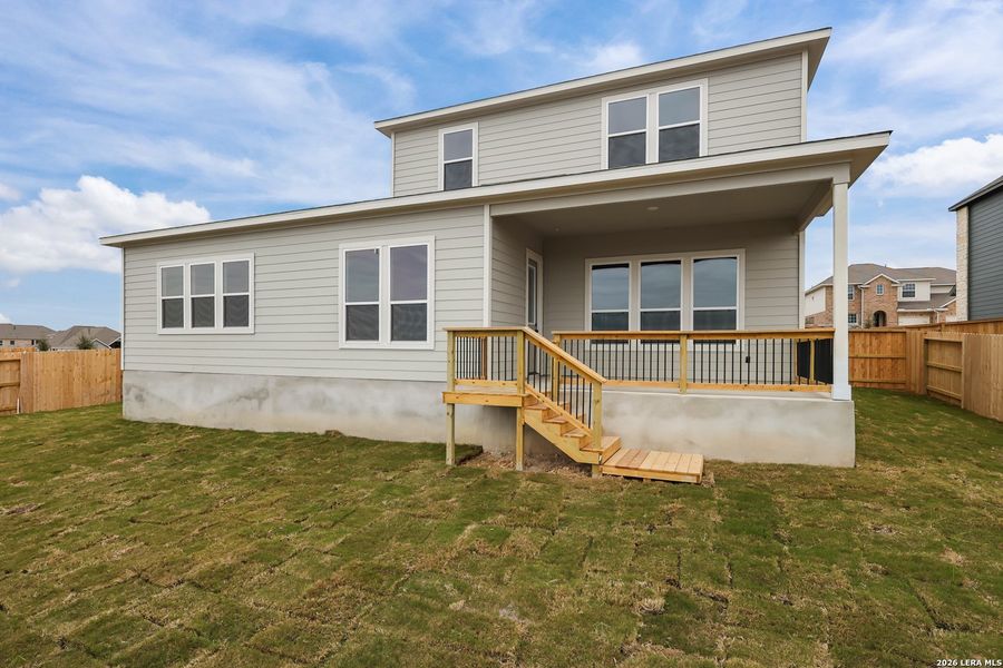 Exterior details and patio area of a home in Homestead, Schertz (Image 25).