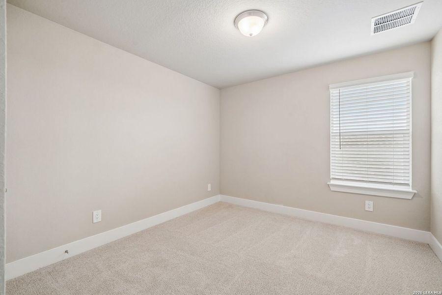 Spacious, unfurnished interior of a new home in Stetson Ridge, Marion (Image 18).