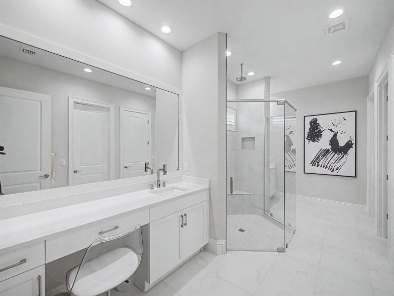 Master Bathroom Master Bathroom