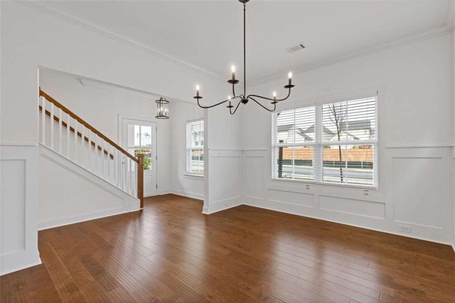 Spacious, unfurnished interior of a new home in , Athens (Image 35).