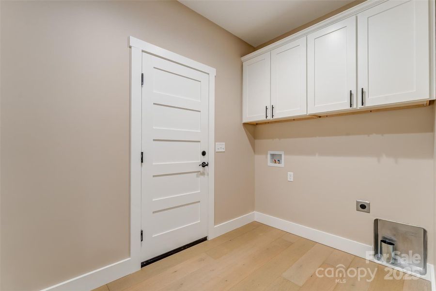 Image 31 of a home in . Image 31 of a home in .