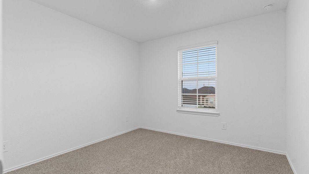 Spacious, unfurnished interior of a new home in Tamarron, Fulshear (Image 30).