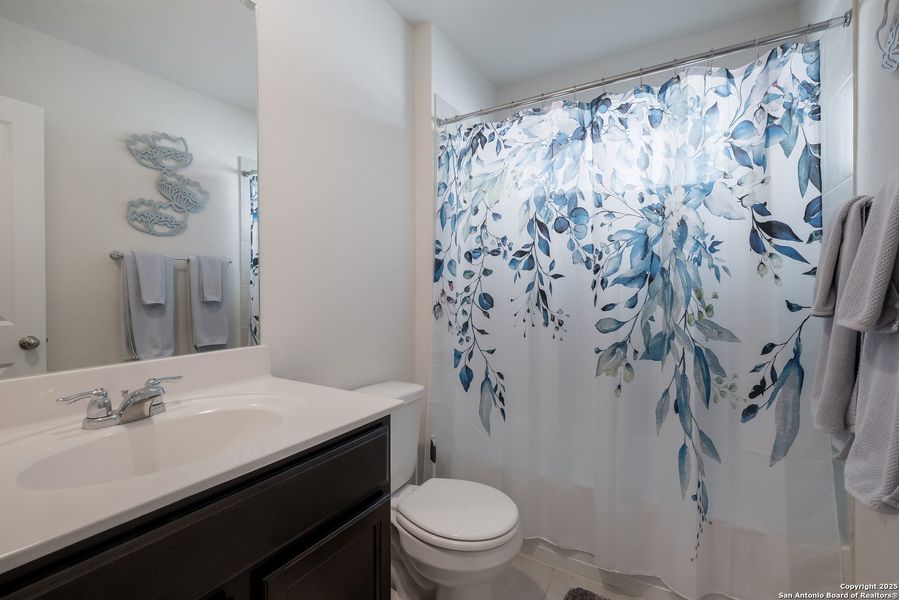 Furnished interior view inside a new home in Redbird Ranch, San Antonio (Image 17).