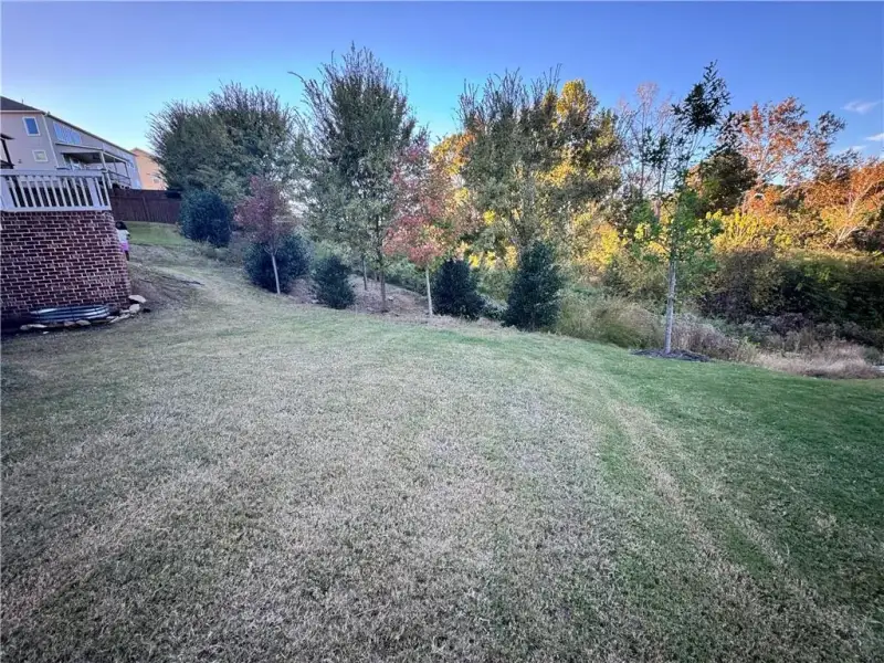 Natural landscape and outdoor views near Stratford Hills in Ball Ground (Image 29). Natural landscape and outdoor views near Stratford Hills in Ball Ground (Image 29).