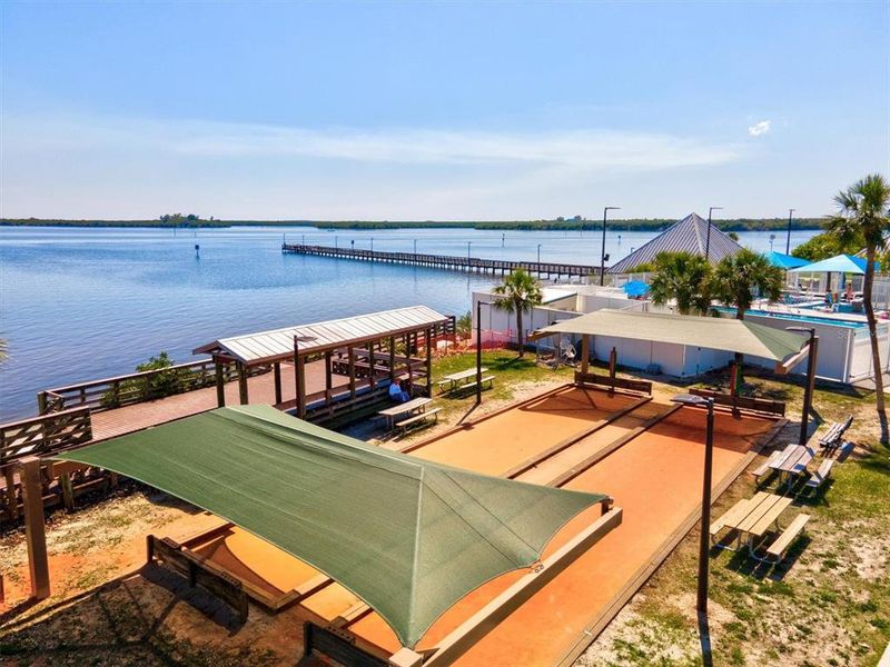 Community amenities in , Port Charlotte (Image 50).