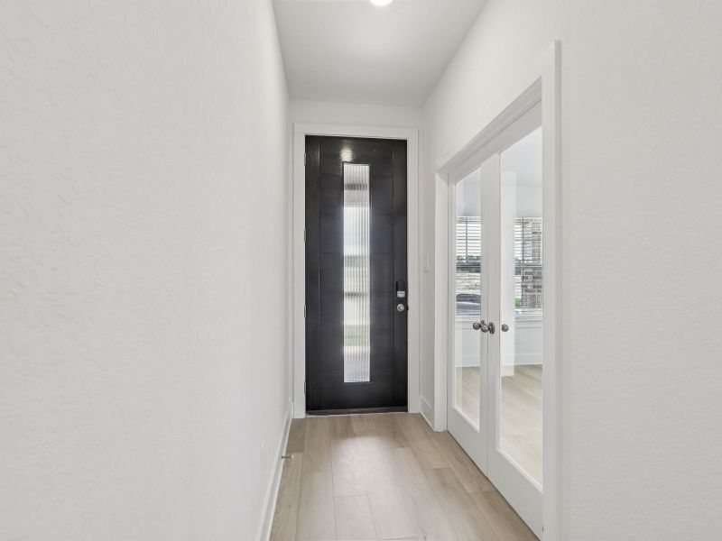 Spacious, unfurnished interior of a new home in Stetson Ridge, Marion (Image 30).