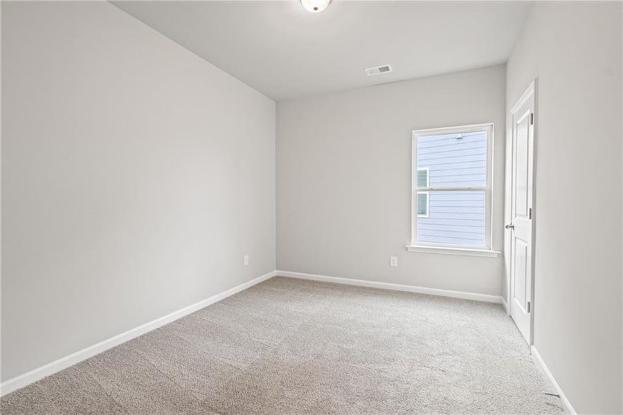 Spacious, unfurnished interior of a new home in , Flowery Branch (Image 15).