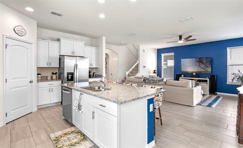 Furnished interior view inside a new home in Waterleigh, Winter Garden (Image 10).