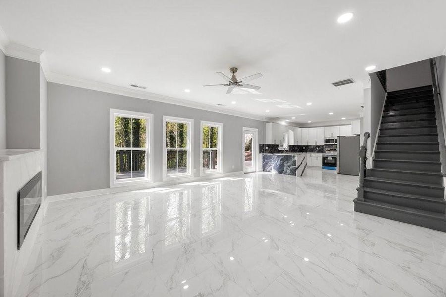 Spacious, unfurnished interior of a new home in , Acworth (Image 20).