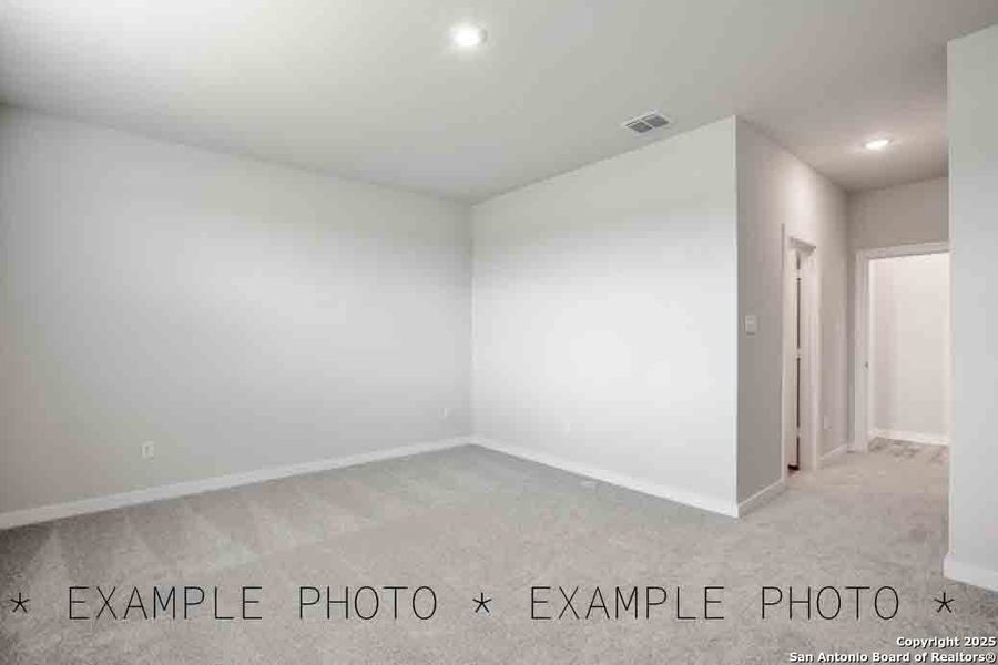 Spacious, unfurnished interior of a new home in Mesa Vista, San Antonio (Image 16). Spacious, unfurnished interior of a new home in Mesa Vista, San Antonio (Image 16).