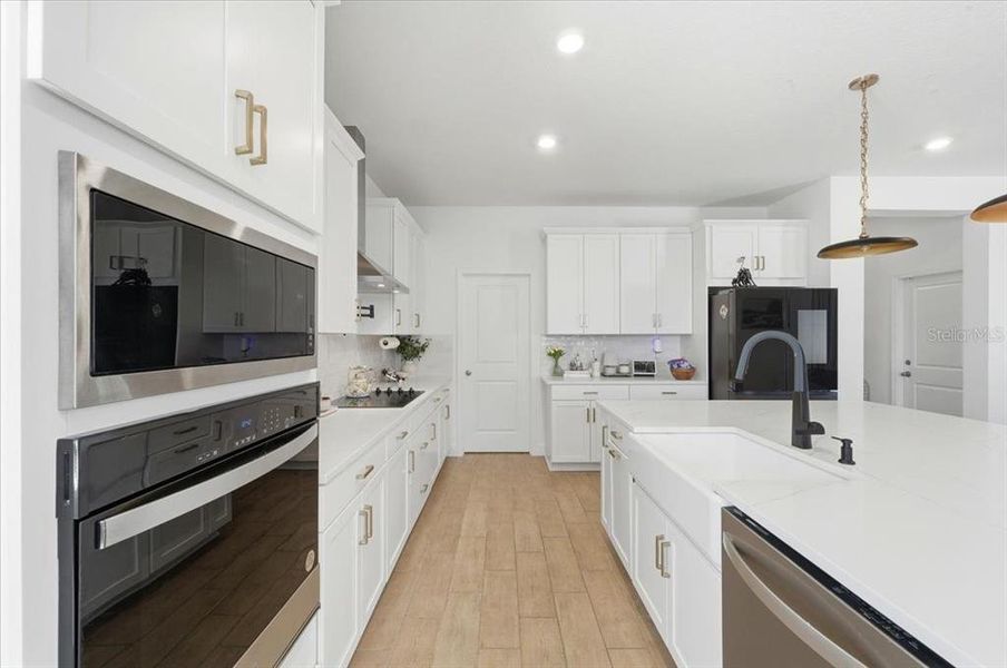 Furnished interior view inside a new home in Hills of Minneola, Minneola (Image 15).