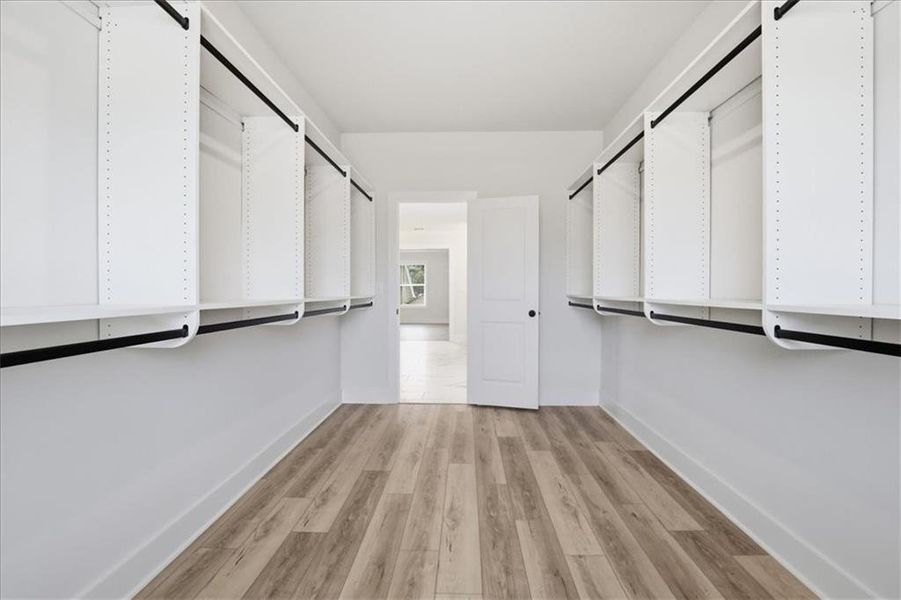 Spacious, unfurnished interior of a new home in , Lawrenceville (Image 63).