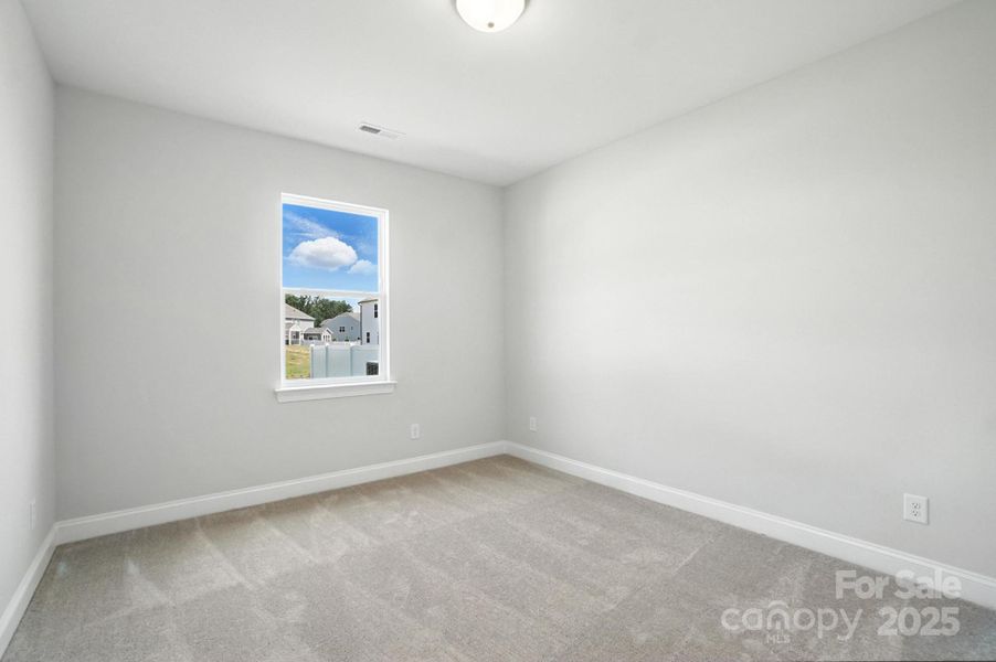 Spacious, unfurnished interior of a new home in Hampton Woods, Charlotte (Image 36).