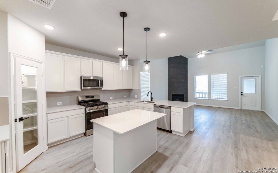 Furnished interior view inside a new home in Arcadia Ridge, San Antonio (Image 4). Furnished interior view inside a new home in Arcadia Ridge, San Antonio (Image 4).