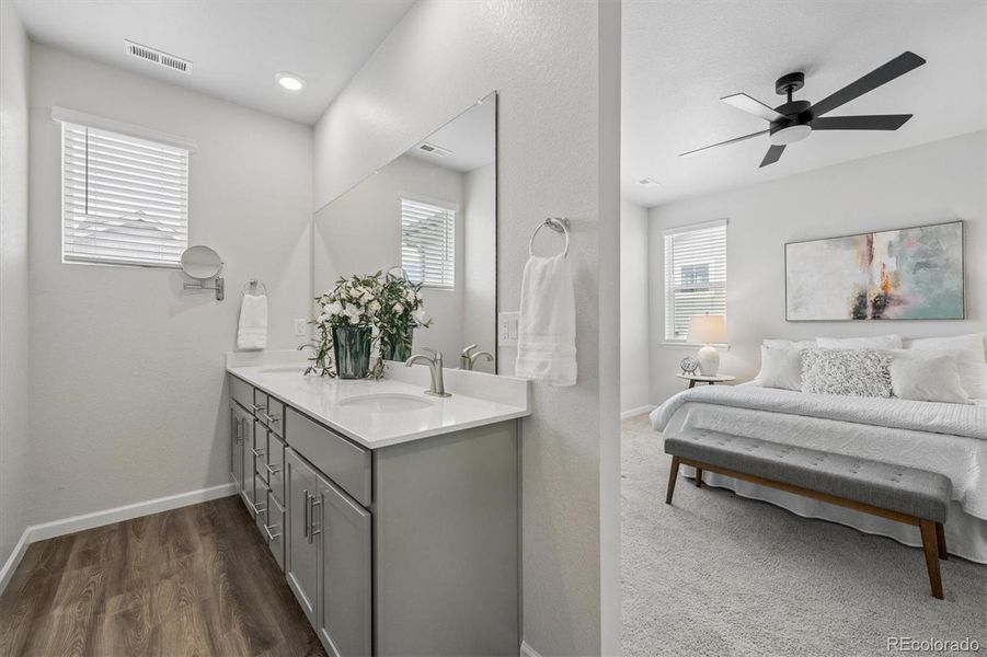 Ensuite primary bath, under mount sinks